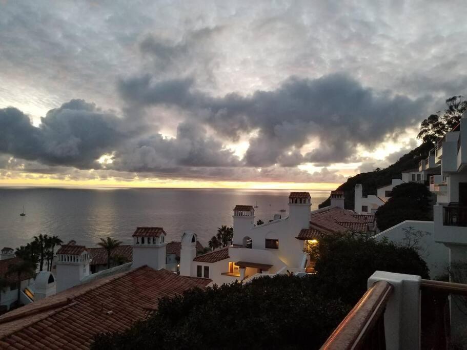 Sunrise Bliss Apartment Avalon