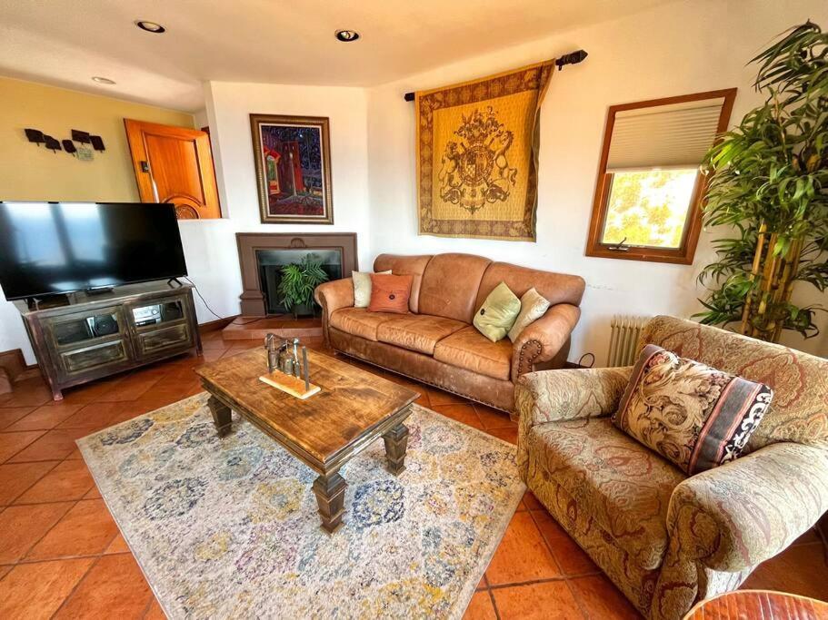 Sunrise Bliss Apartment Avalon